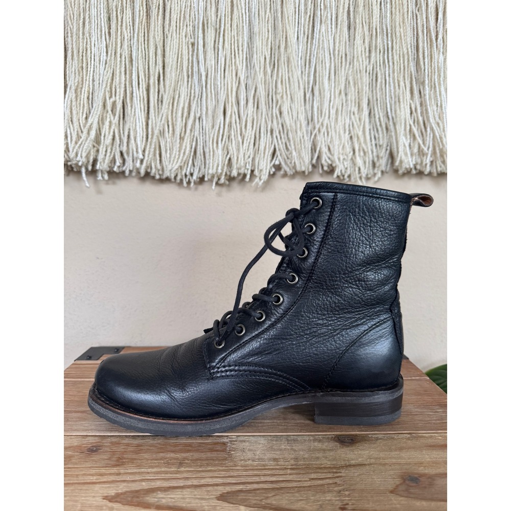Frye Veronica Flex Combat Black Pebbled Leather Lace Front Ankle Boots Size 8 - Picture 8 of 12